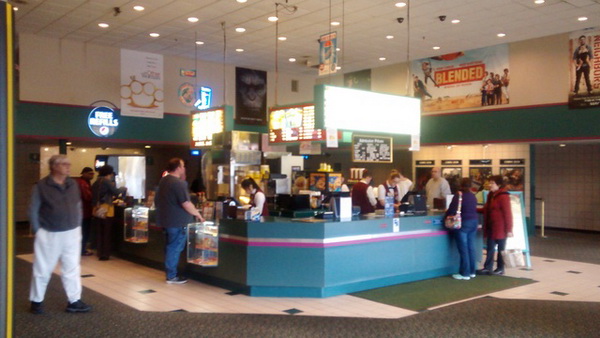 Lansing Mall Cinema - Recent Photo